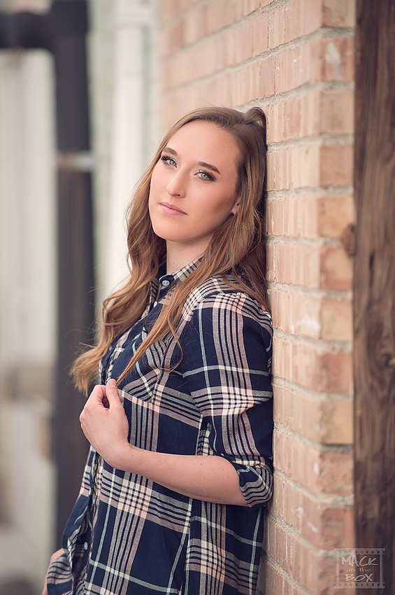 Seniors, Revised Lynsey