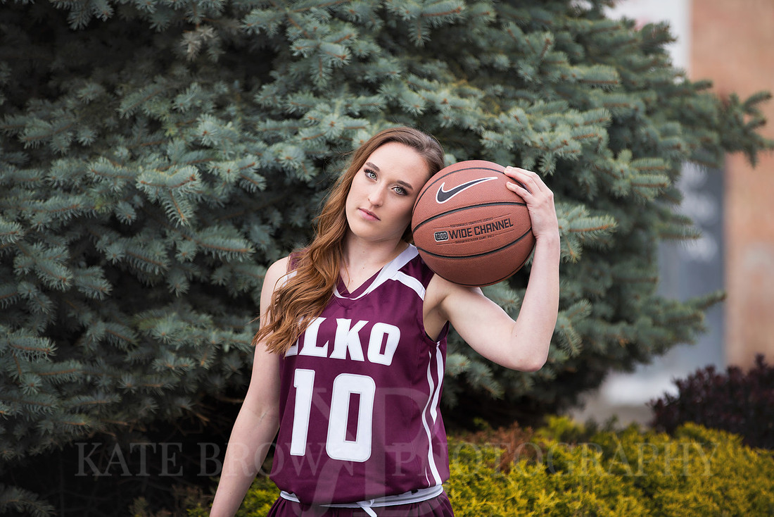 Seniors, Revised Lynsey
