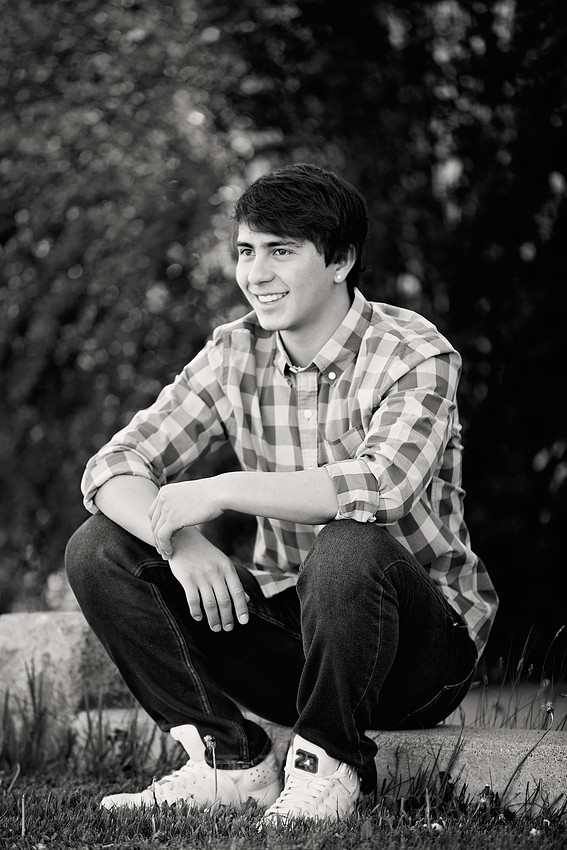 Seniors, Revised Laine