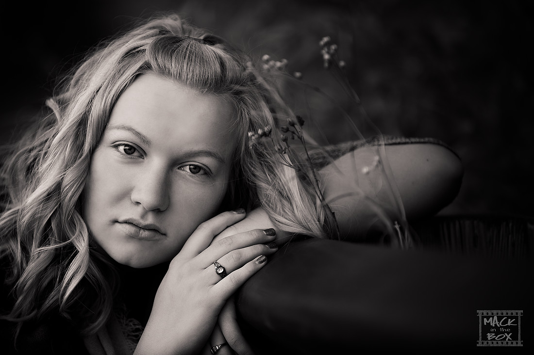 Seniors, Revised Shania